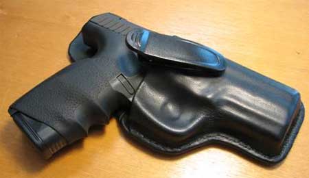 Make your own gun holster with help from www.f1design.us