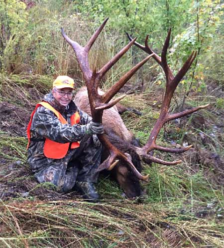 Kentucky's new #1 bull elk. Photo courtesy of David Giles