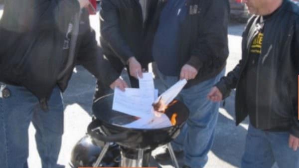 New Yorkers Burn Gun Registration Forms