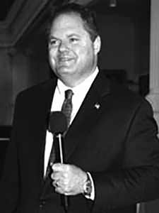 Senator Craig Estes