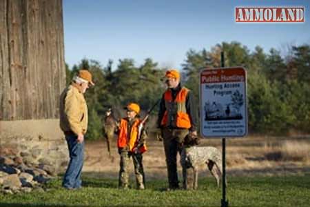 Michigan's Hunting Access Program offers private-land hunting opportunities for hunters and the chance for landowners to get paid to help promote wildlife population management, support local hunting traditions and improve their land.