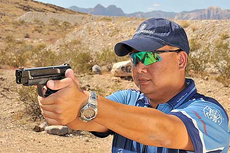 Team Smith & Wesson Shooter Tony Phan