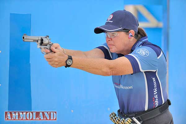 Annette Aysen Shooting the S&W Model 625 Revolver