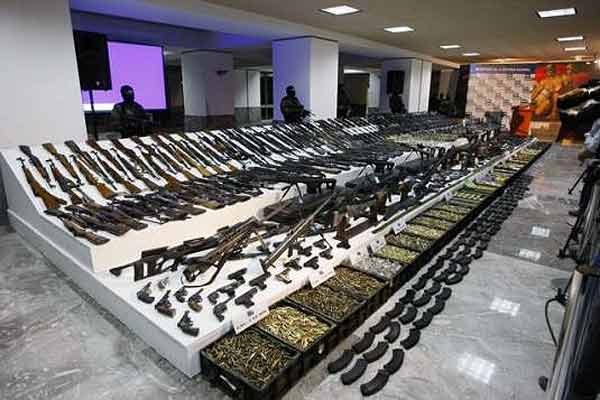 Mexican Drug Guns On Display