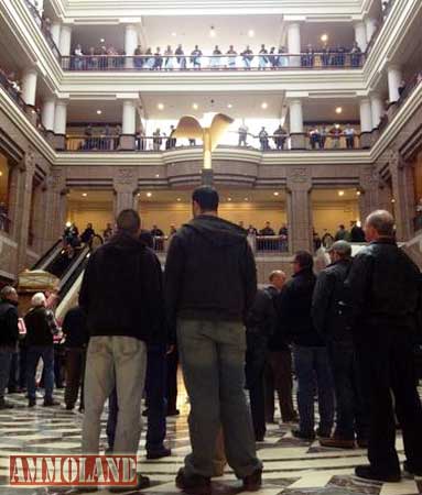 Thousands Of Gun Rights Activists Show Up a Few Dozen Anti-Rights Activists