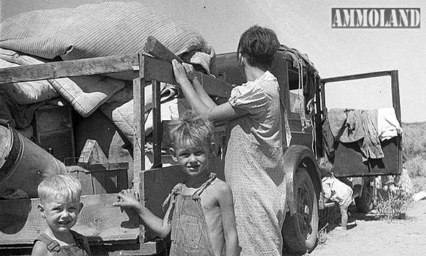 Depression Era refugees on a New Mexico highway in 1936 