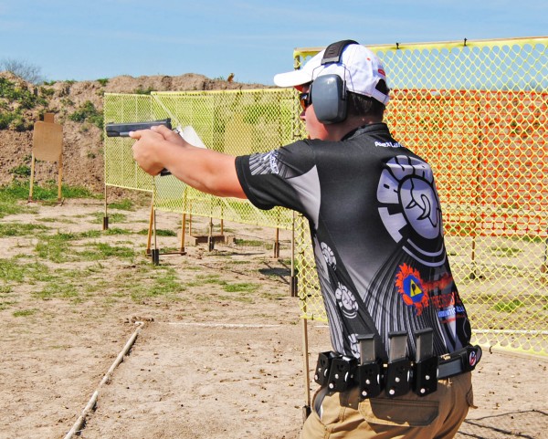 Taurus Young Gun Alex Larche shooting at 2014 Texas Open