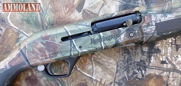 The Remington Versa Max is a simple and fun shotgun to use in any shotgunning sport.