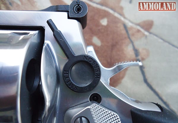 Smith & Wesson 460XVR Revolver Internal Locking Mechanism