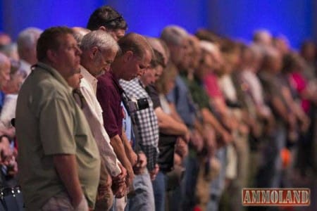 NRA Members Pray to God before Meeting