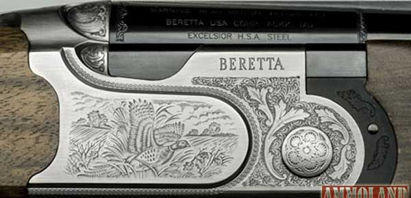 Detail of engraving on the receiver of the new Beretta 690 Field III.