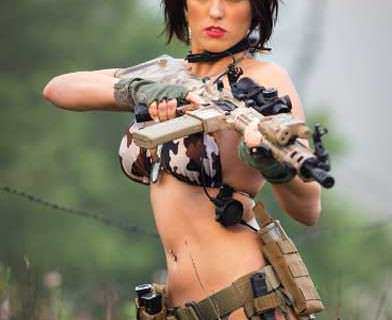 2015 Tactical Gun Girls Wall Calendar