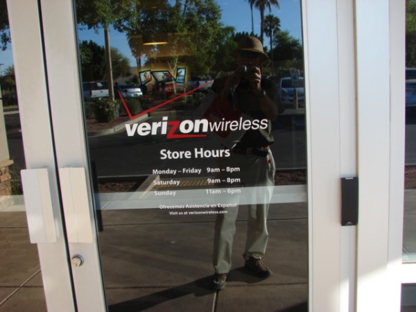 Verizon Store Door