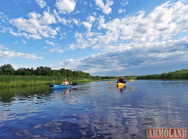 Veterans Reach Mid-Point Paddling the Mighty Mississippi