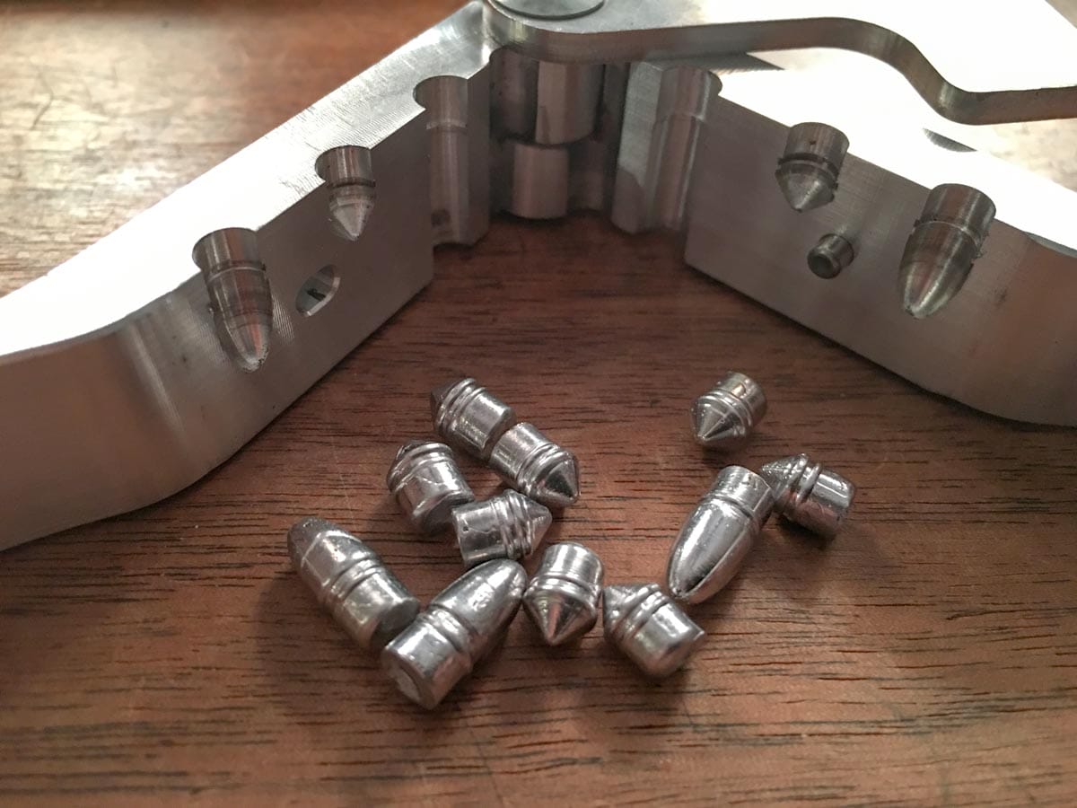 22 lr капсюль. Набор для релоадинга 22lr. Пулелейка 22lr. Переснаряжение 22lr. Релоад 22 лр.