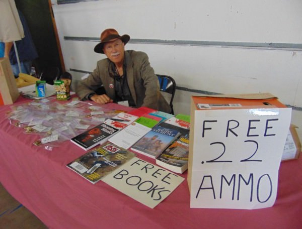 Free .22 Ammunition at Gun Show, 2015