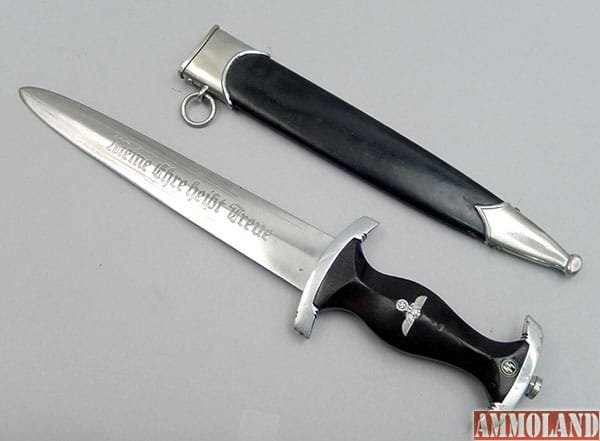 WWII SS-type black dagger; image courtesy of Stephenson’s Auctioneers