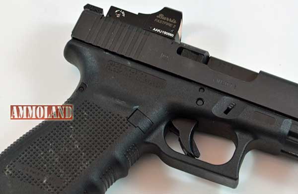 Glock 17 MOS Pistol