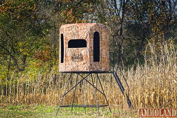 Redneck Blinds - Silent Stalker Soft-Side Blind and Portable Blind Stand