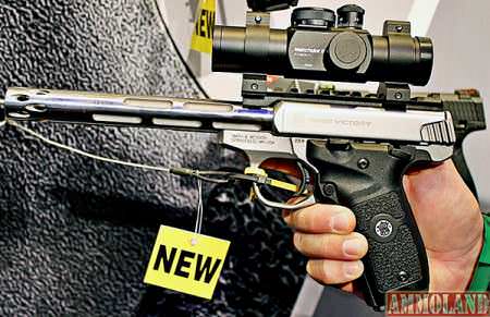 Smith & Wesson SW22 Victory .22LR