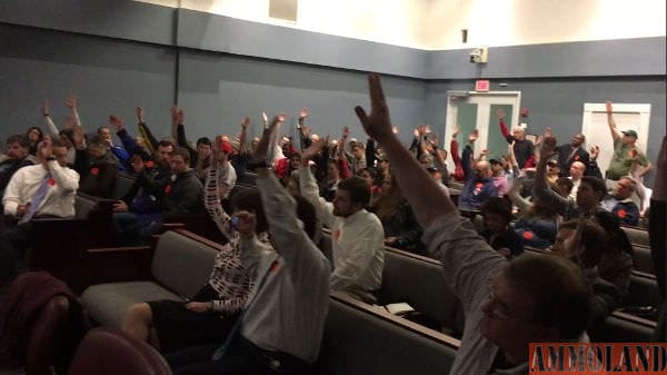 Raised hands supporting NOVA Armory shows VCDL's dominance of the room - even at 10:20 PM! Almost the entire audience was wearing VCDL "Giuns Save Lives" stickers. THIS is what true activism looks like!