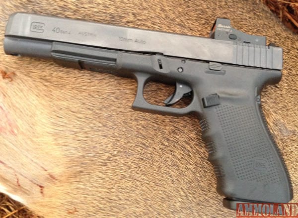 The Glock 40 in 10mm makes a formidable deer hunting handgun. 10mm ammunition