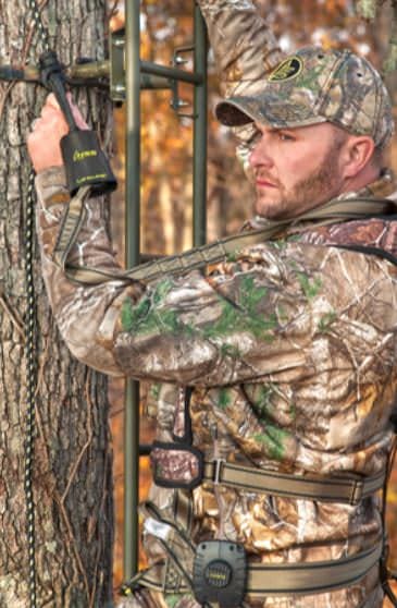 HSS Reminds Hunters that September Is Tree Stand Safety Awareness Month