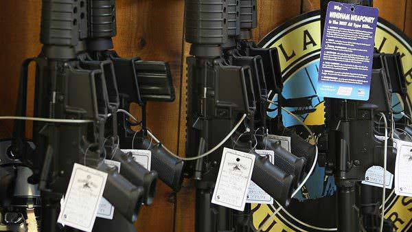 Del Mar California gun show