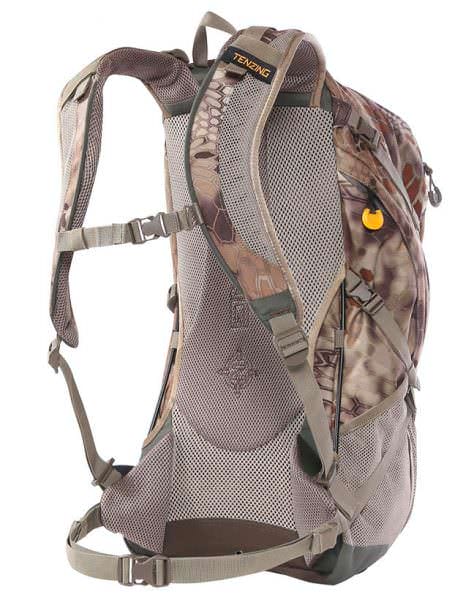 Tenzing TX 17 Daypack: 2,500 total cubic inches