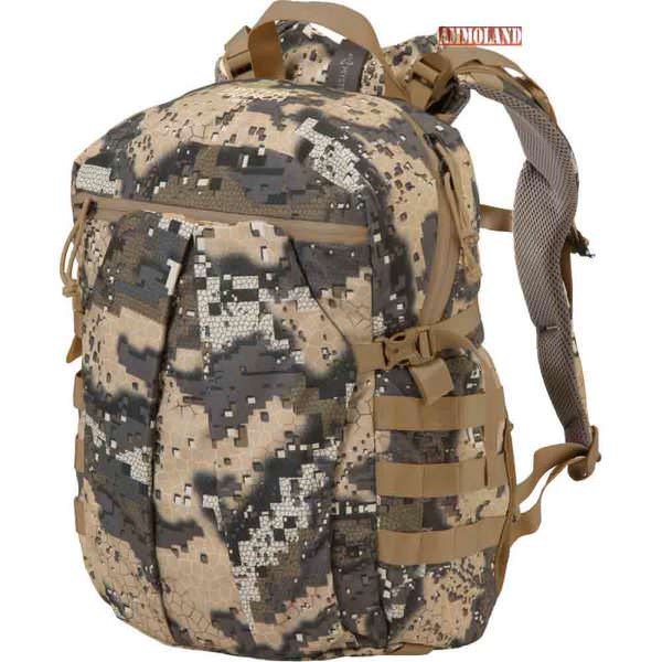  The CREST sports all the features needed in a pack for an efficient day hunt.