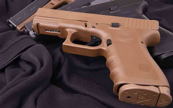 Lipsey's and Vickers Tactical Launch Full Flat Dark Earth GLOCK Collaboration