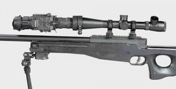 Certain thermal add-on devices can simply be coupled directly to the objective ring of the primary optic.