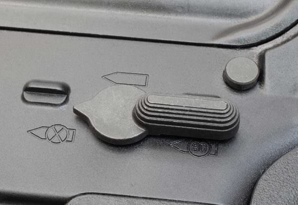 Building an AR 15 Upper Receiver , Do-It-Yourself Guide AR 15 Safety Black Rifle MSR Carbine Gun