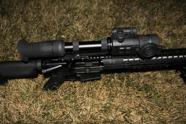 The Sightmark Photon XT 4.6x42S runs on two AA batteries, and according to the manufacturer, it has a battery life of four hours with the IR emitter on and 5 hours with the IR emitter off.