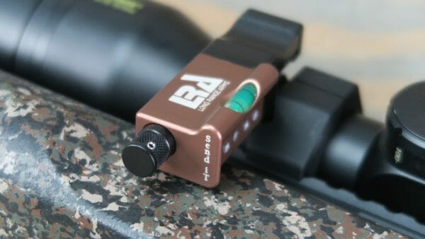 The SendIt has only one control that allows you to turn the unit on, control brightness, and even access the different modes and settings.