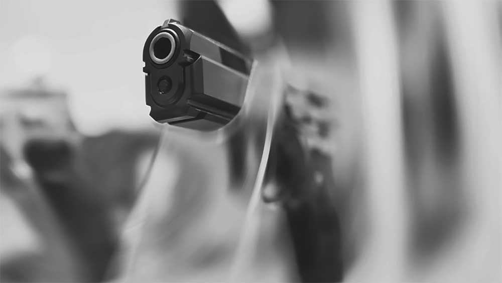 Handgun Counter Display Gun Shop Retailer iStock-Filipovic018-512219444.jpg