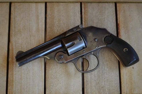 US Revolver Hammerless 38 S&W