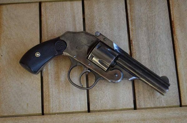 US Revolver Hammerless 38 S&W