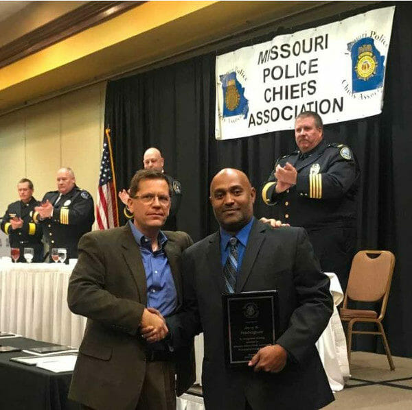 Jerry Pendergrass is a conceal carry owner who turned citizen cop in a life or death situation. Springfield police and the Missouri Police Chiefs Association awarded Pendergrass the President's Citizen Award.