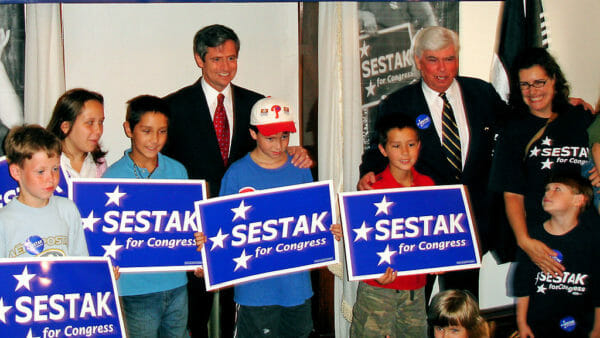 Joe Sestak with Chris Dodd. (Eric Behrens)