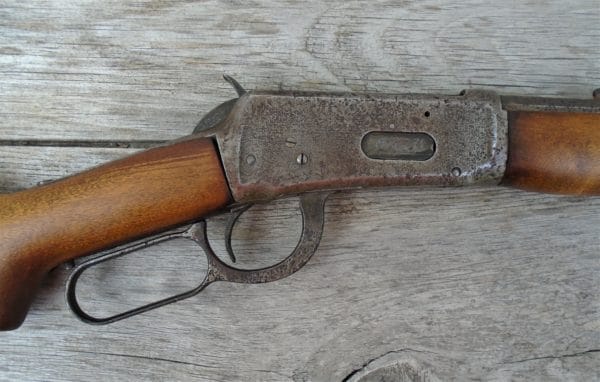 The receiver and lever even had some form of pitting. The receiver and lever even had some form of pitting.