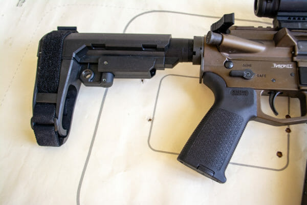 The 300 Series Mk10 features a collapsible four-position brace and Magpul MOE pistol grip.