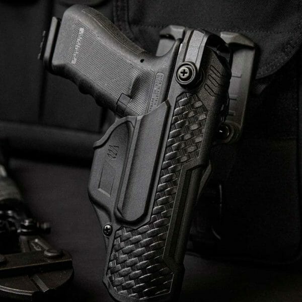 New Level 3 Duty Holsters Available for Glock 17 with Option for Light Bearing Model