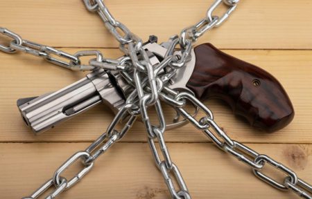 Revolver Chain iStock-1327769366