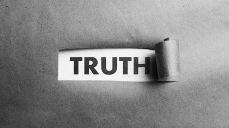 Truth iStock-Maximkostenko 482294894