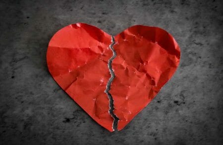 Broken Heart iStock-Marta Nogueira 1245075062.jpg