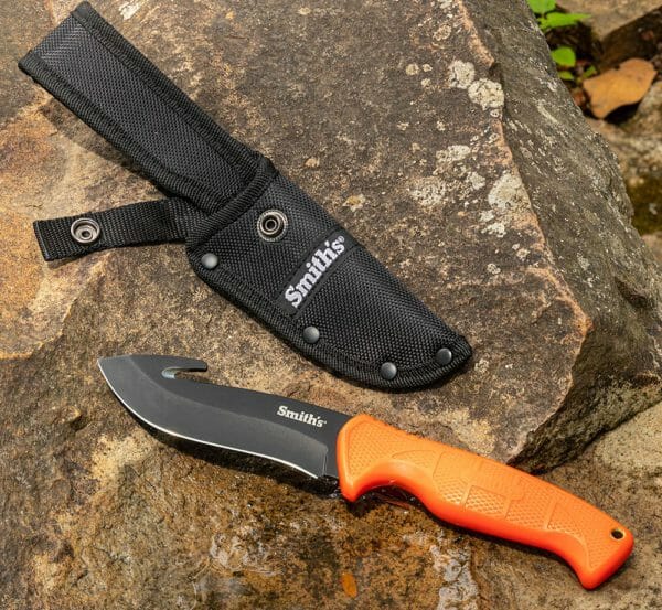 Smith's EdgeSport Fixed Blade Gut Hook Knife Review. IMG from Smith's