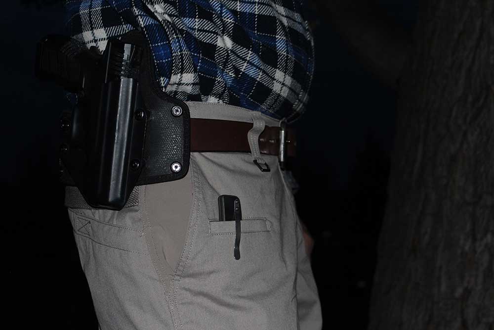 Knives of Alaska Onyx OD Auto Folder Review AmmoLand Shooting Sports News