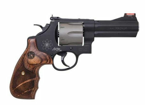 Smith & Wesson Model 329PD. Img Smith & Wesson