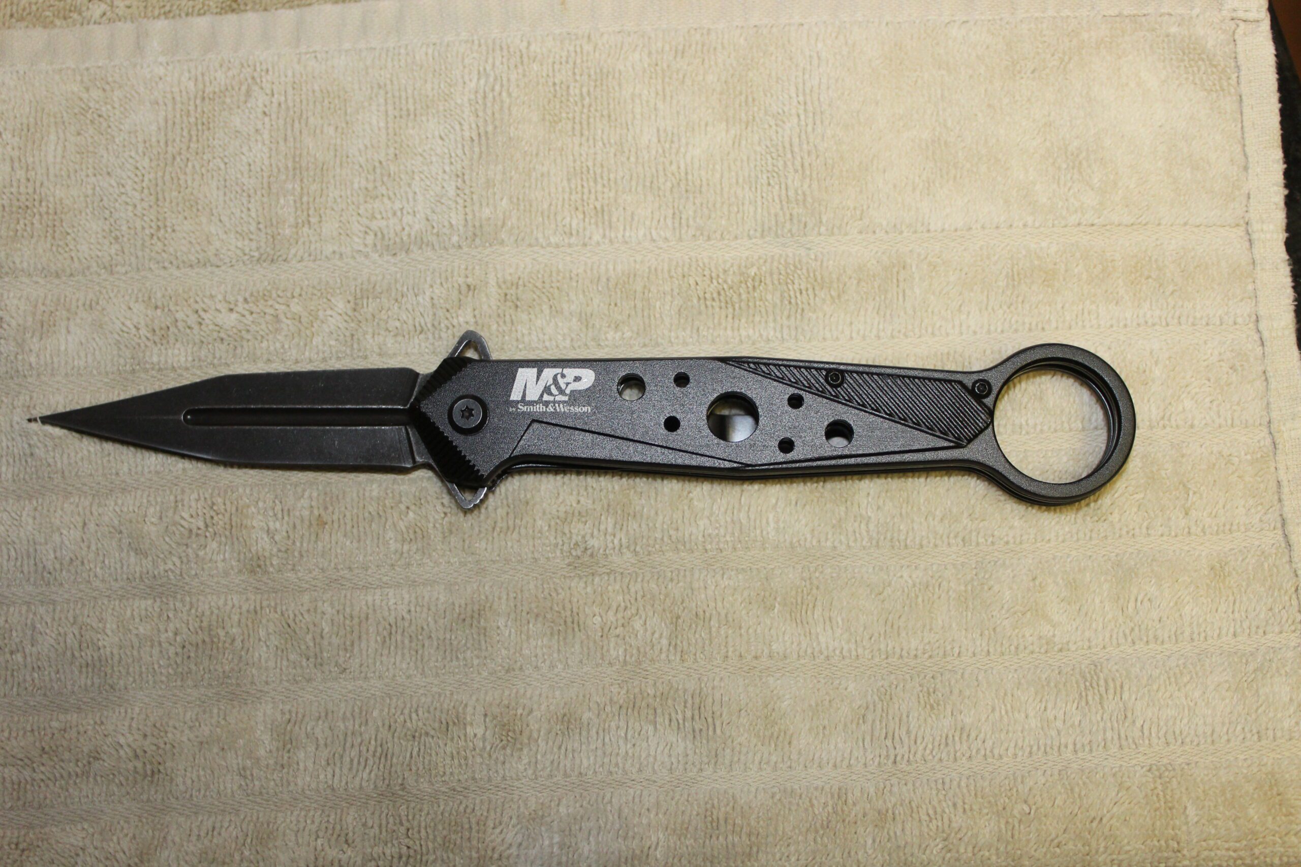 Smith & Wesson M&P Folding Dagger Review